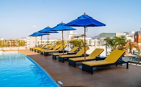 Days Inn By Wyndham Patong Beach